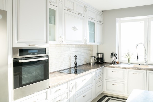 What Makes Cabinet Refacing an Affordable Kitchen Makeover?